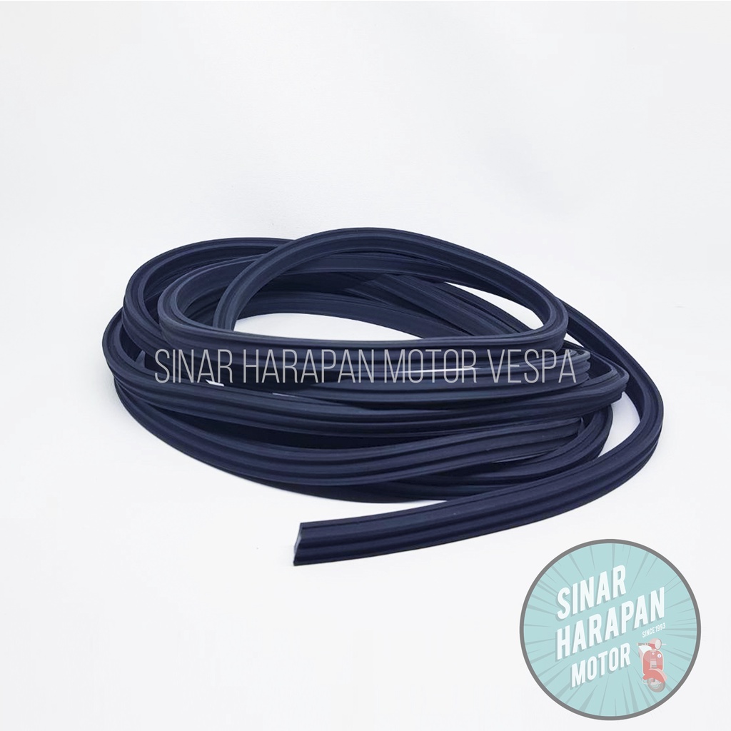 Karet Triplang / Karet List dek Vespa Super
