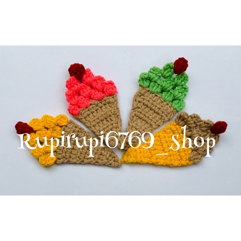 aplikasi  es cream rajut , ukuran 5cm x 11 cm
