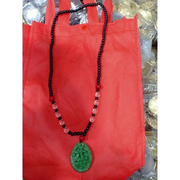 Kalung kalung unik