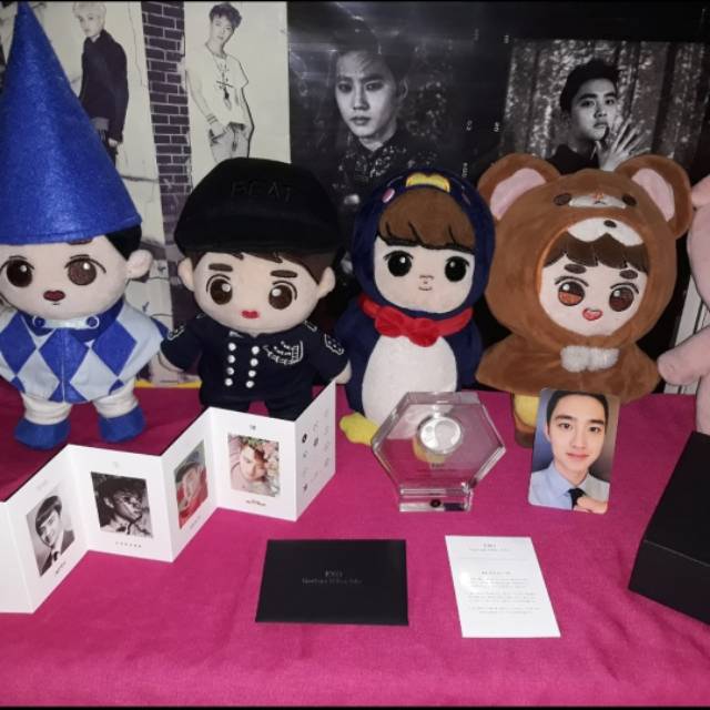 Ready stock EXO Official commemorative medal Xiumin suho lay baekhyun chen chanyeol d.o kai sehun