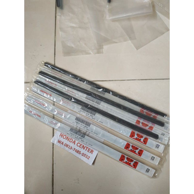 Terjangkau KARET REFIL WIPER DEPAN KIRI CRV RM GEN4 2012 2013 2014 2015 2016 2017