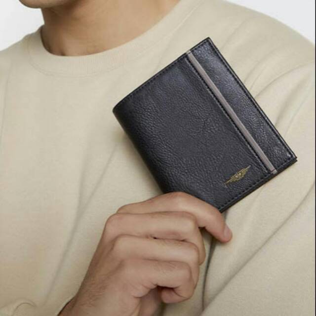 DOMPET EVREN SOPHIE PARIS