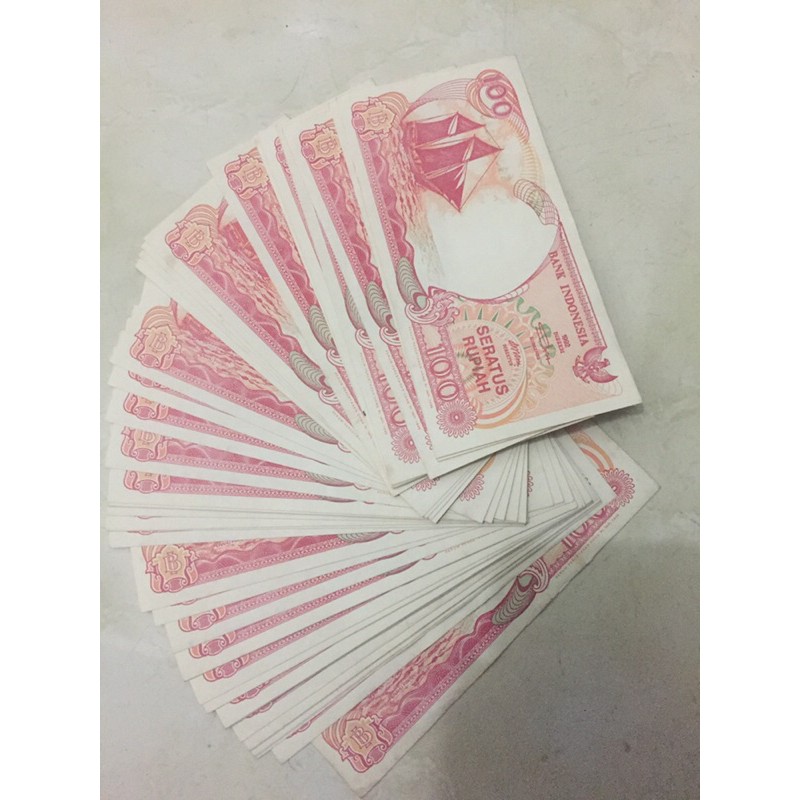 Uang kuno 100/ uang kertas seratus rupiah perahu layar