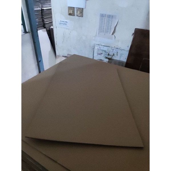 

Kardus lembaran 60x40cm