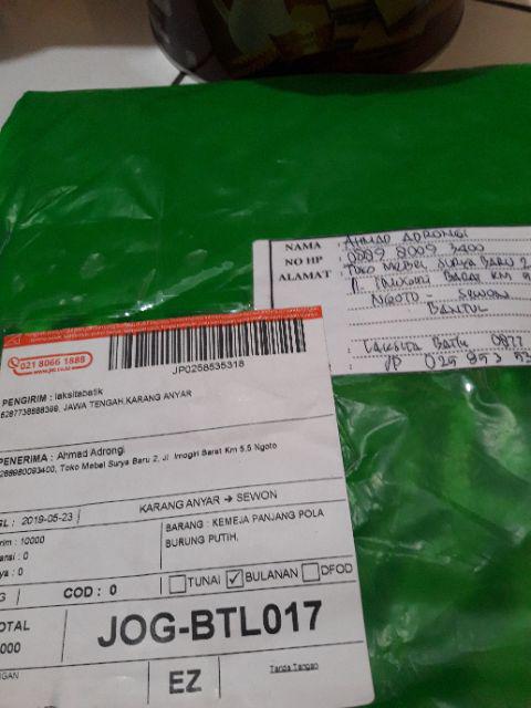 Kemeja Panjang Pola Burung Putih