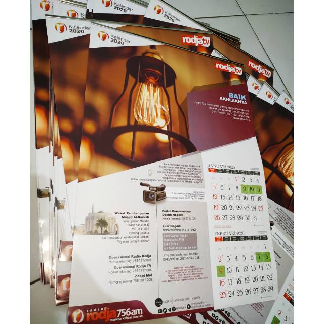 Ready Kalender Dinding Rodja 2020 Radio Rodjarodja Tv Kalender Puasa Sunnah Kalender Hijriyah