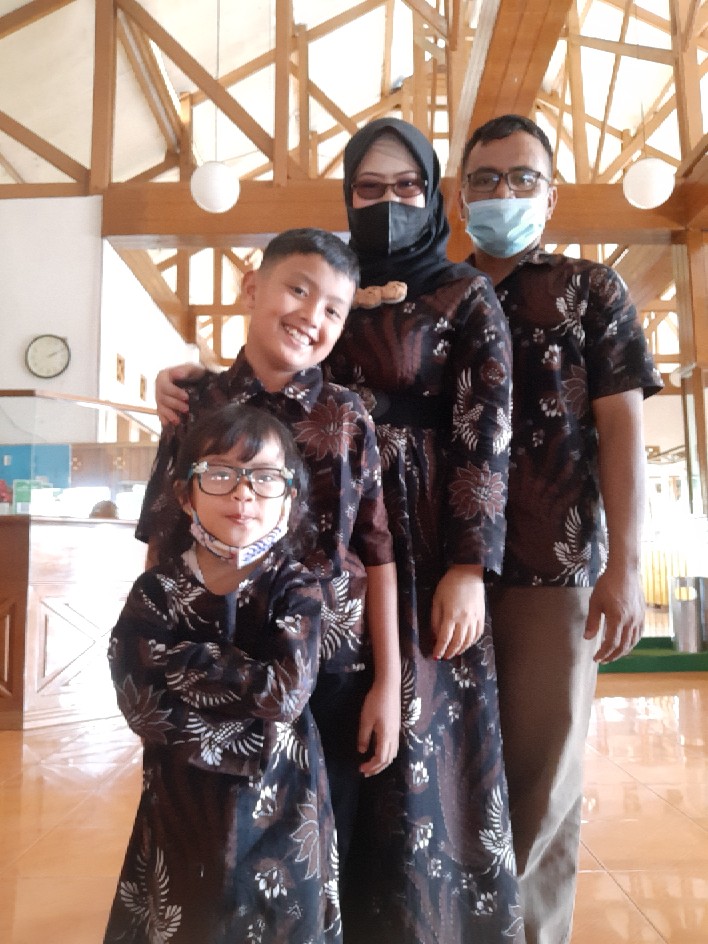 Batik Couple Keluarga Sania Ruffle Ori Ndoro Jawi Dnt Terbaru 2021