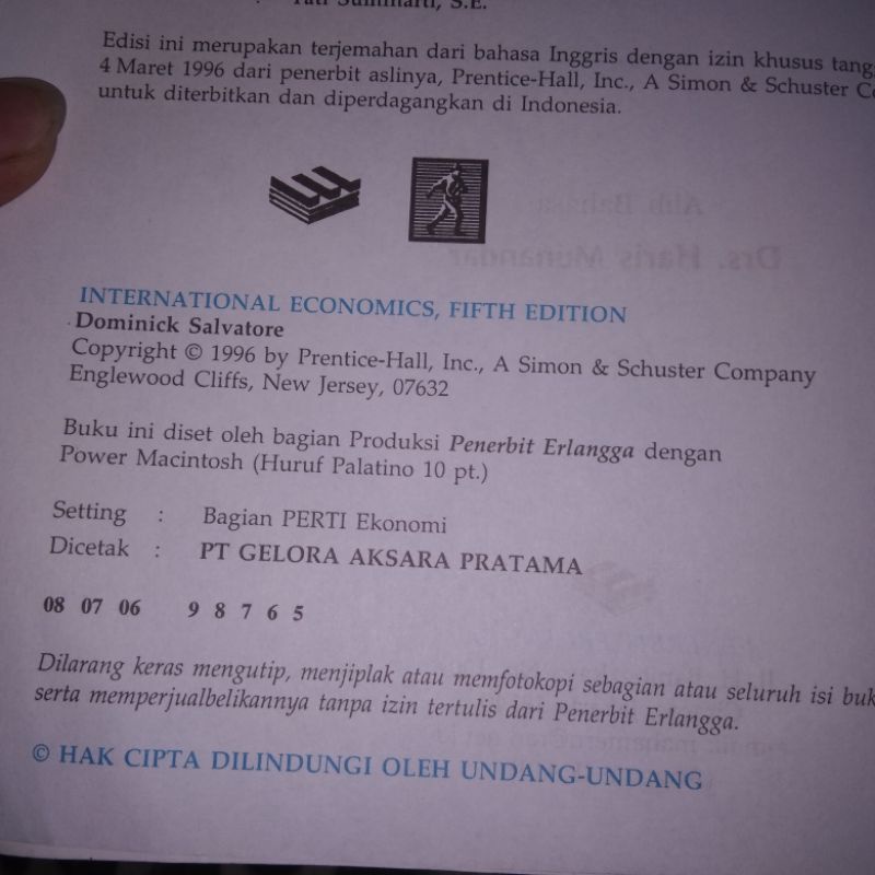 EKONOMI INTERNASIONAL Edisi Kelima 5 jilid 1 - Salvator - Erlangga - Original