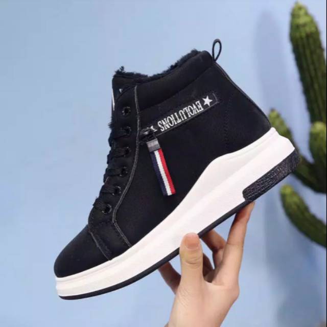 TmO - 8.8 Sale sepatu wanita sneakers fashion boots Zivi korean style