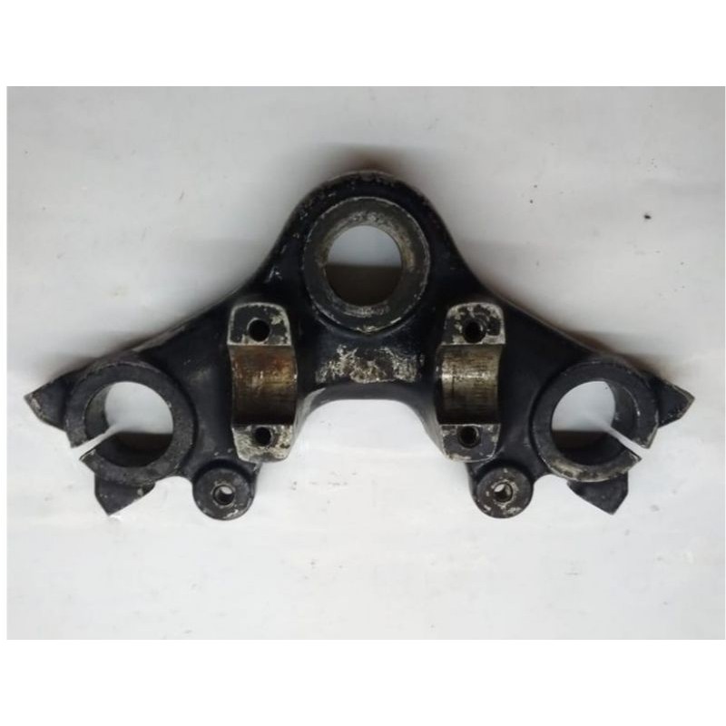 Segitiga t atas skok depan gl 100 gl 125 ori