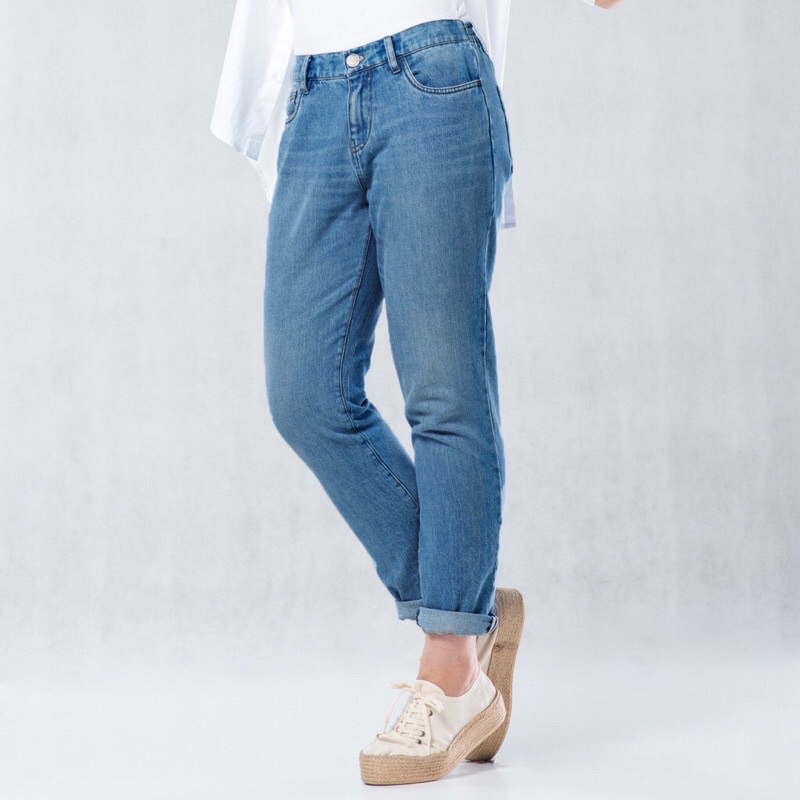 NEW!! C2 BOYFRIEND JEANS