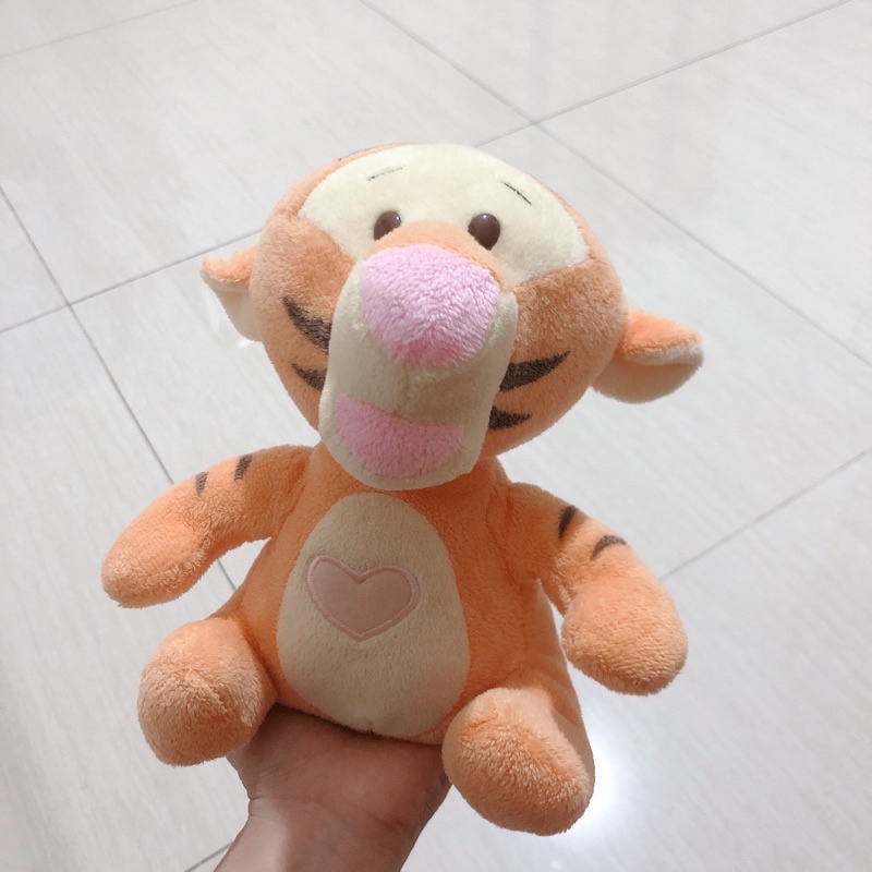 Boneka Tiger Disney Pooh ORIGINAL DISNEYLAND / Mainan / Boneka Disney