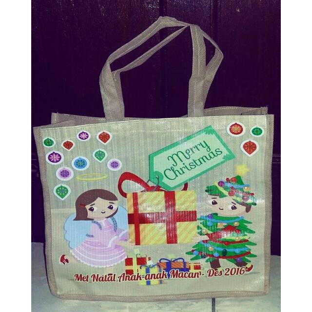 

Tas Ulang Tahun Custom Gambar + Foto + Nama / Goodie Bag / Tote Bag / Souvenir Ultah ( 25x25x23cm )