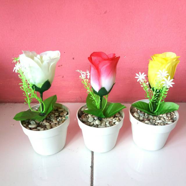 Bunga plastik artificial bunga hias pot plastik