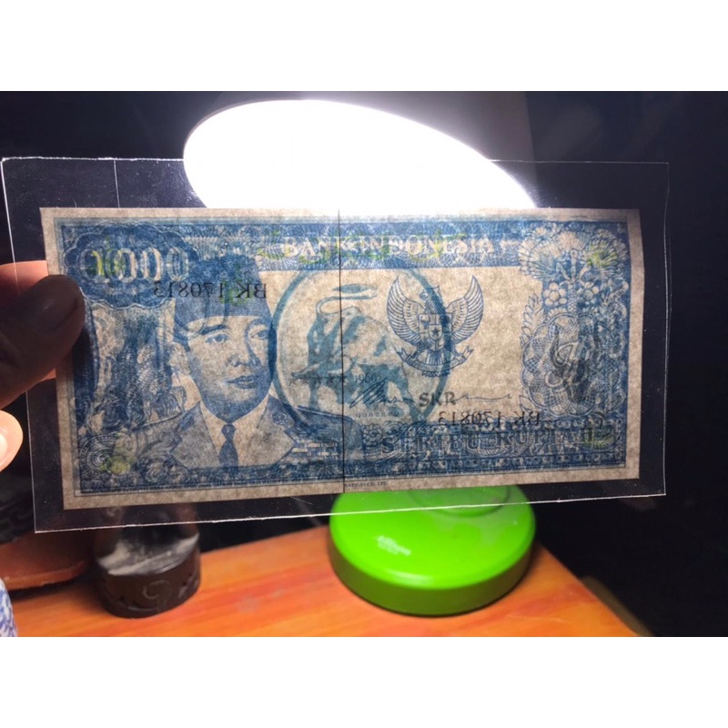 Uang Kuno Soekarno 1000 Rupiah 1960 Biru gambar belakang Gajah