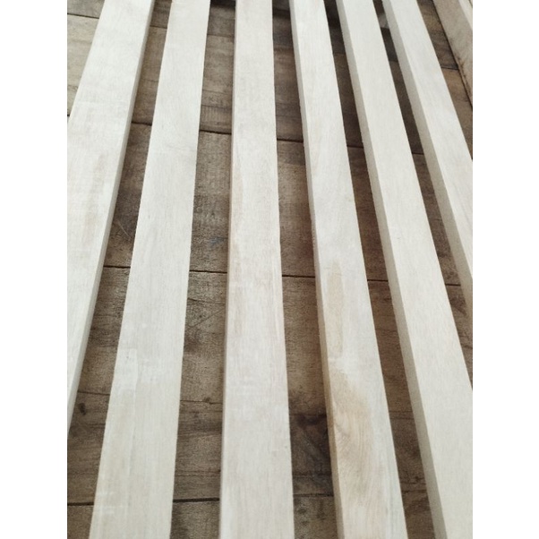 KAYU LIST UNTUK DEKORASI WEDDING BINGKAI FOTO PAGAR KEBUN DEKOR DLL