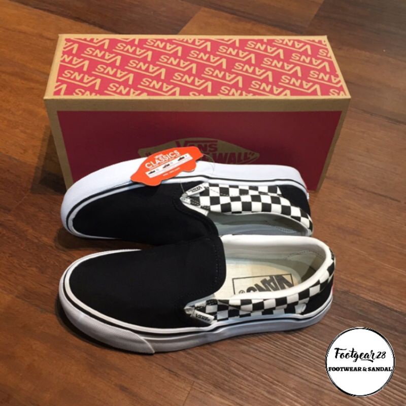 SEPATU VANS SLIP ON CHECKERBOARD SIDEWALL BLACK WHITE PREMIUM TERLARIS