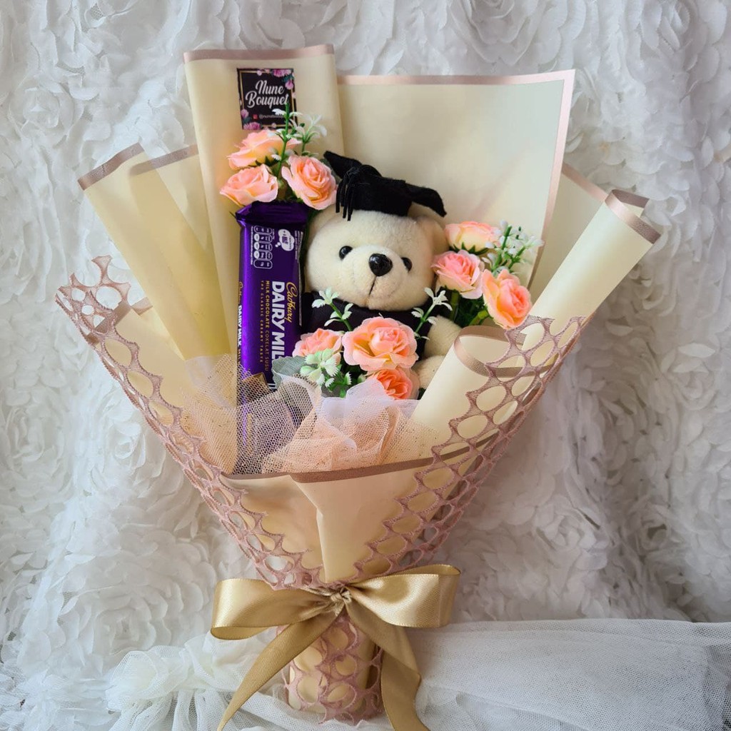 Buket Bunga Boneka Coklat | Buket Cadbury | Buket Bunga | Buket Wisuda | Paket Buket Boneka Coklat C