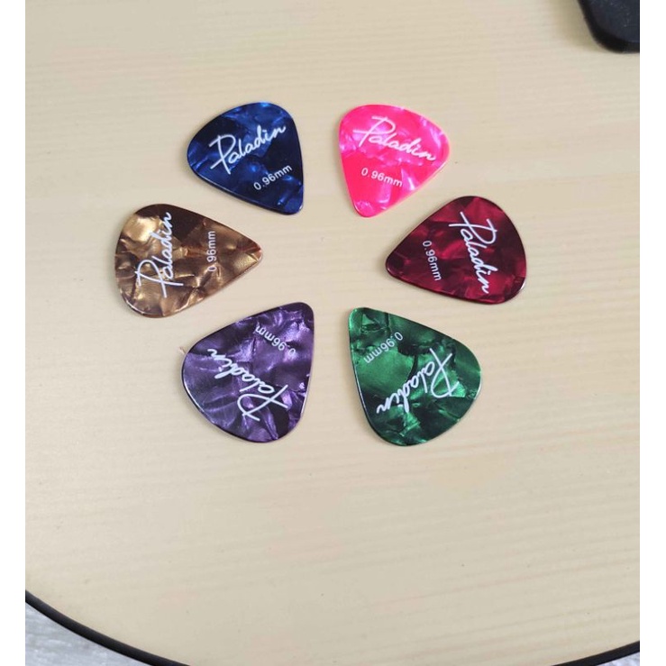 Pick gitar Paladine  ketebalan 0.46 0.71 0.96 bahan celluloid kerang warna warni