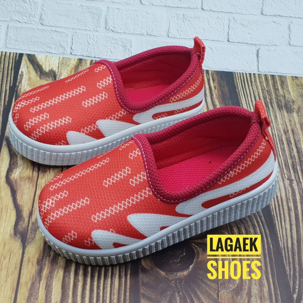 Sepatu Anak Laki Laki Usia 1 2 3 4 5 6 7 Tahun Size 22 - 34 MERAH - Sepatu Anak Slip On Alas Karet Anti Licin