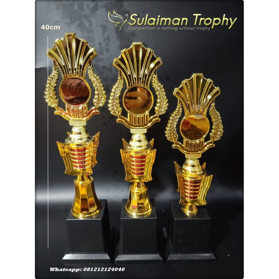

FRESH - Piala 046 SET serta tulisan-logo-pita - ISTIMEWA