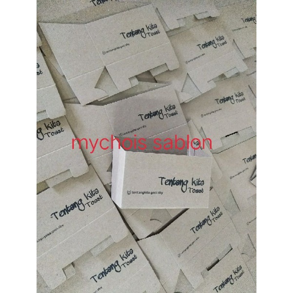 

dus toast dine in plus sablon