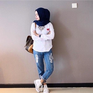 kemeja cewek putih / baju wanita putih / kemeja panjang / Garcon top