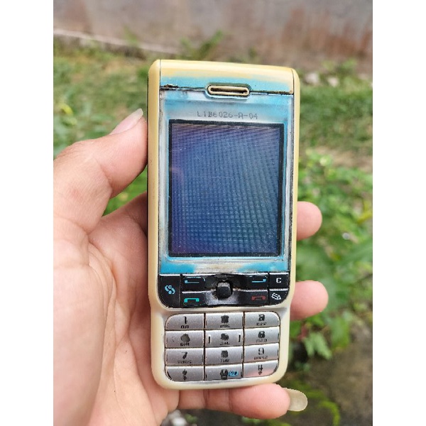 Nokia 3230 bahan lcd pelangi
