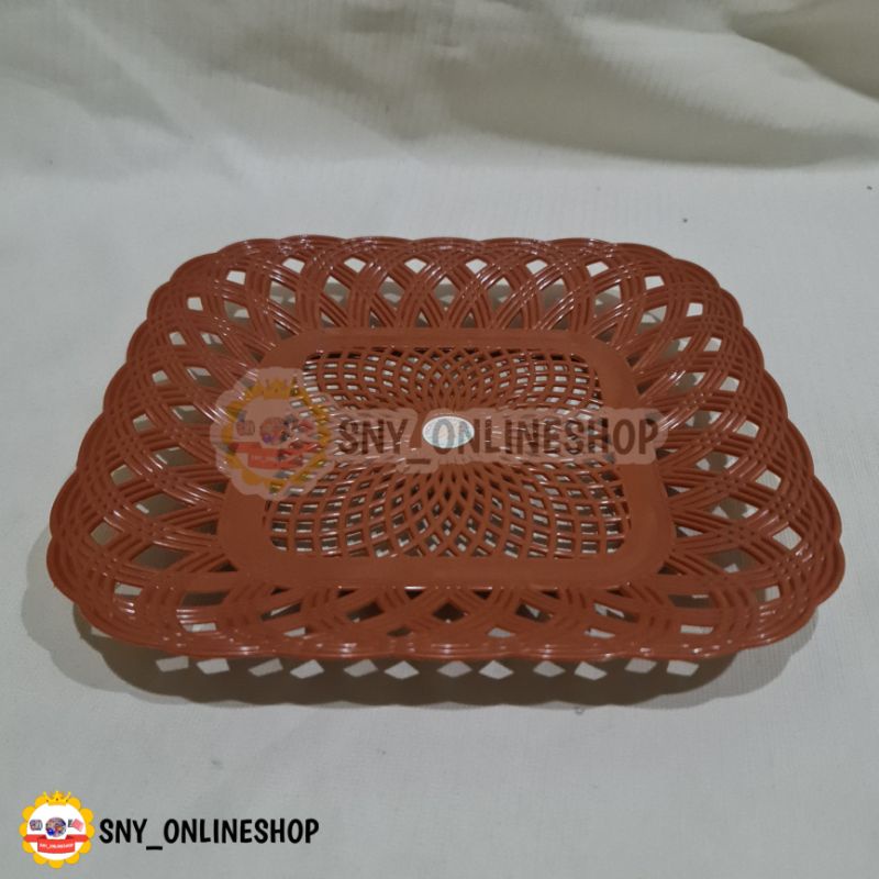 Piring Kotak Rotan / Piring Anyam Segi Plastik Cokelat Pacific (1pcs)