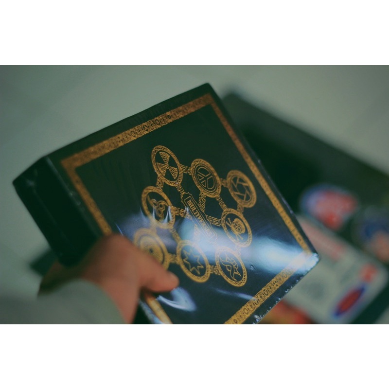 Boxset .Feast Multiverses Reissue