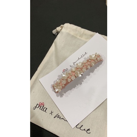 READY Handmadepita x Mmehuillet Snow Fleur French Clip