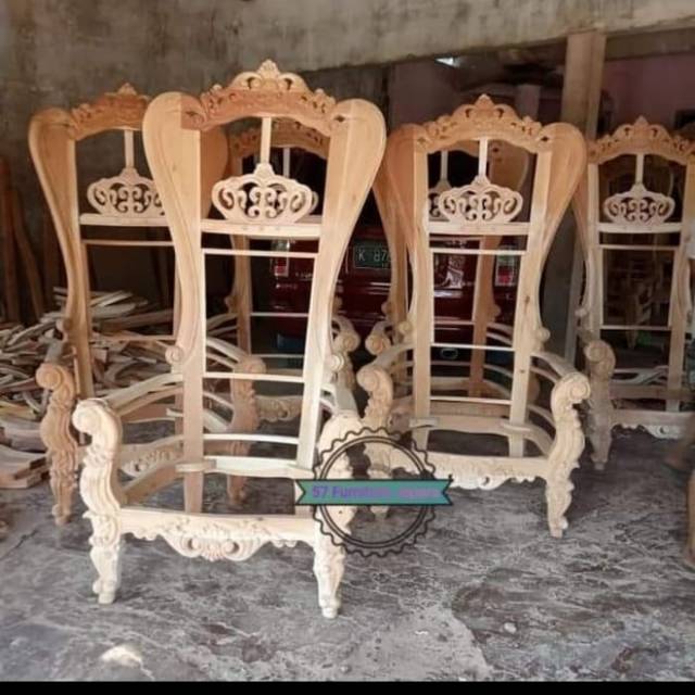 Kursi Syahrini Jati Mentahan / Kursi Rias Pengantin Jati Ukir Jepara