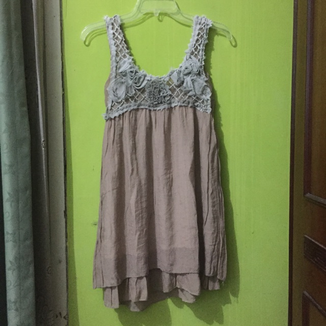 Dress / Atasan Renda Coklat Susu