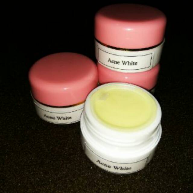 

acne white