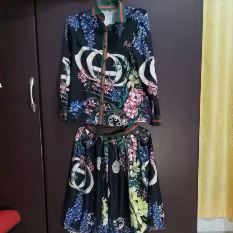 dress motif gucci bunga dress hijab preloved