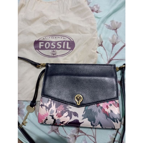 preloved tas fossil