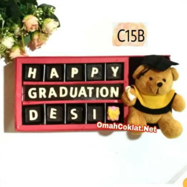 

COKLAT KADO WISUDA TERBARU UNTUK PACAR COWOK TERLARIS