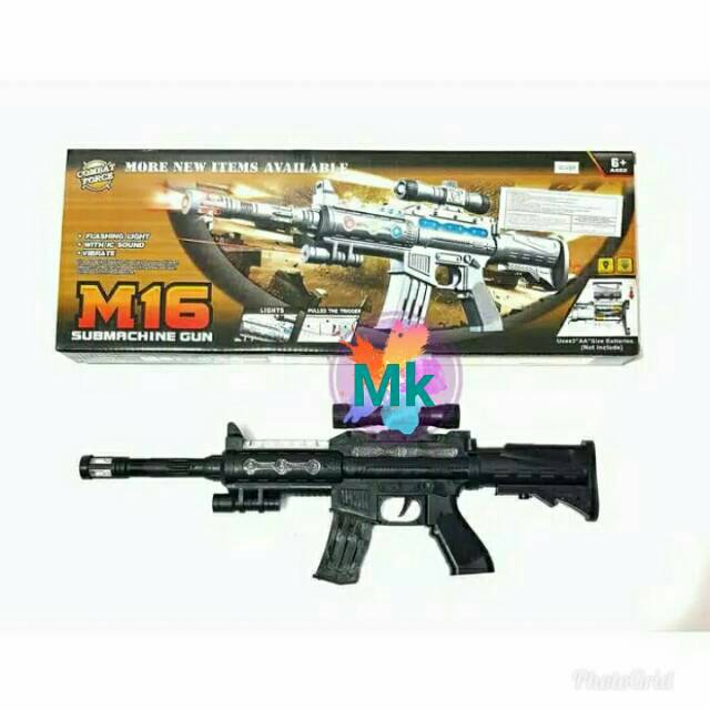 Tembakan M16 Submachine Gun No.YH138-11