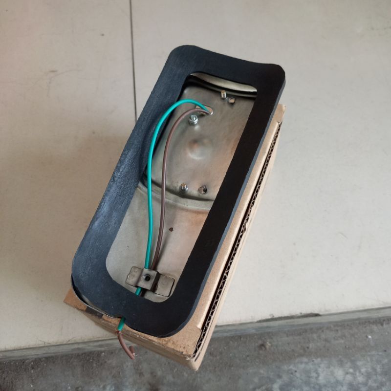 emblem dasi c70/lampu senja c70