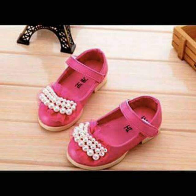 Sepatu Anak Cewek Barbie Pearl Hot Pink Shoes