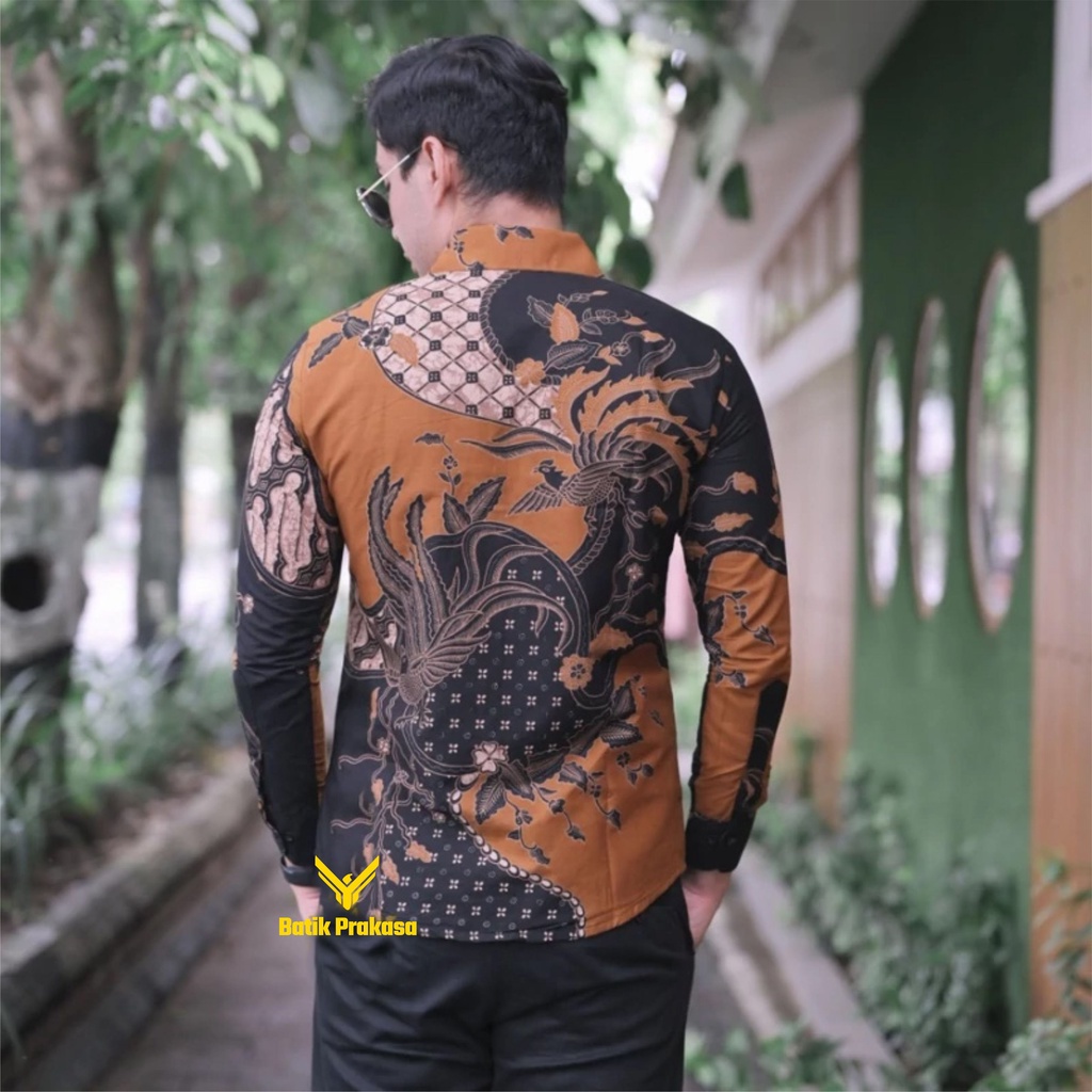 Kemeja Batik Prakasa Motif Manggala Slimfit Lengan Panjang Batik Solo