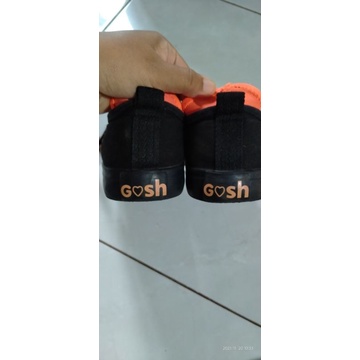 sepatu GOSH PL