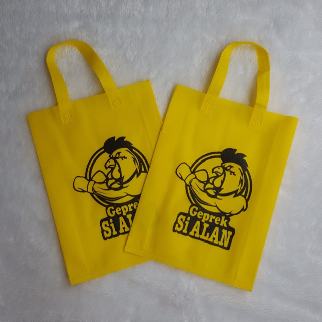 

Goodiebag + Sablon | Custom Design | Warung Makanan
