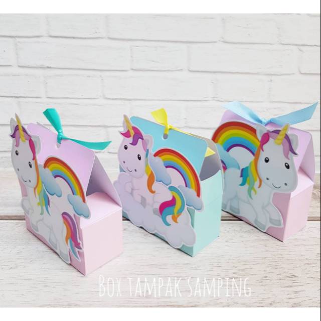 

Box Pipih Cute Unicorn Theme / Goodie Snack Box