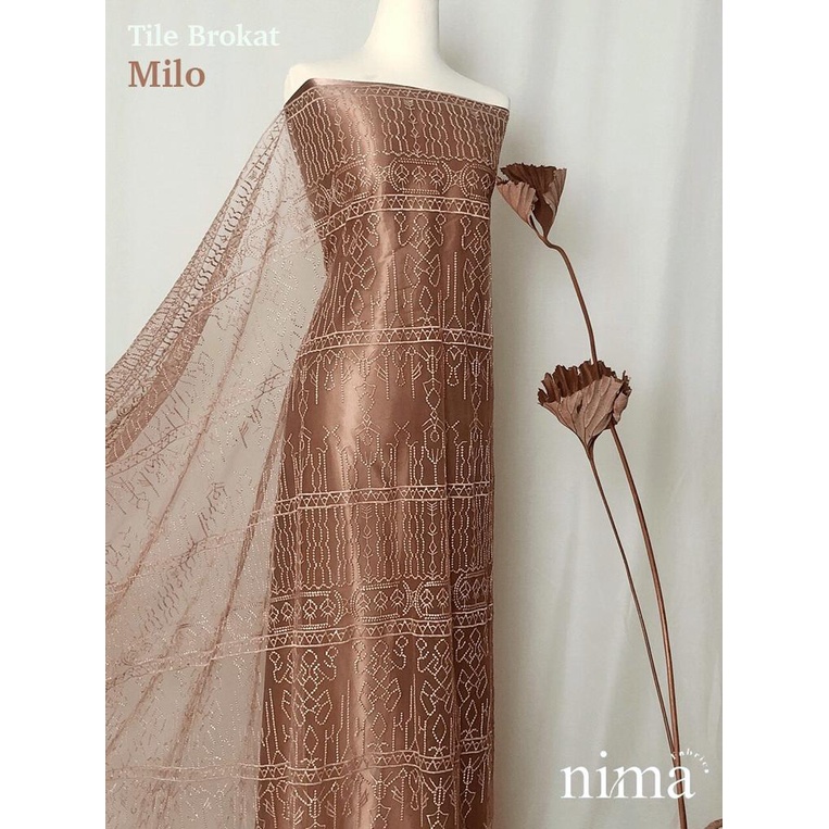 1/2 meter Kain Brokat Tile Prancis Bahan Kebaya Motif Akar Bunga Floral / Motif Sapto /Milo