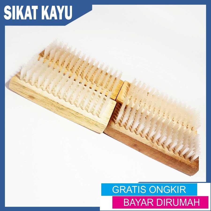 Sikat Cuci Baju Kayu Putih