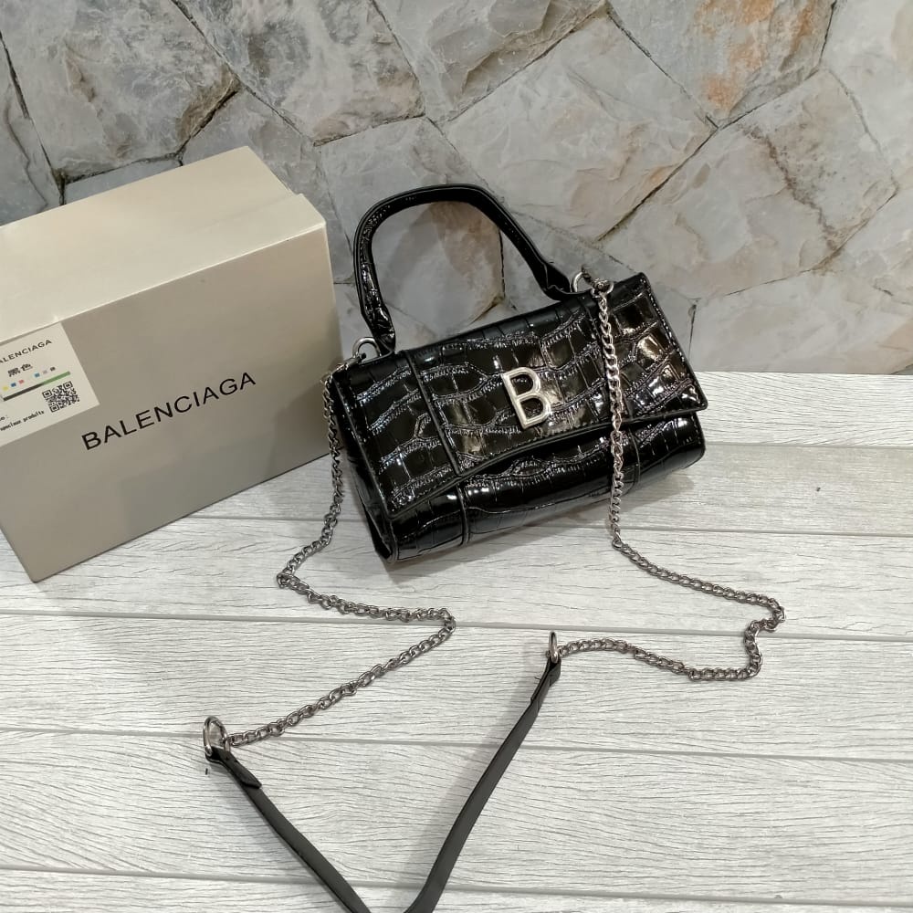 Balen hourglass L2