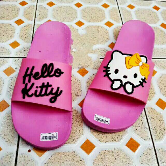 New... SANDAL HELLO KITTY SIZE 37/40