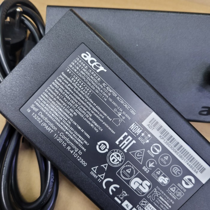 ADAPTOR CHARGER LAPTOP ACER NITRO ( 19V - 7.1A ) 135WAT - MODEL SLIM