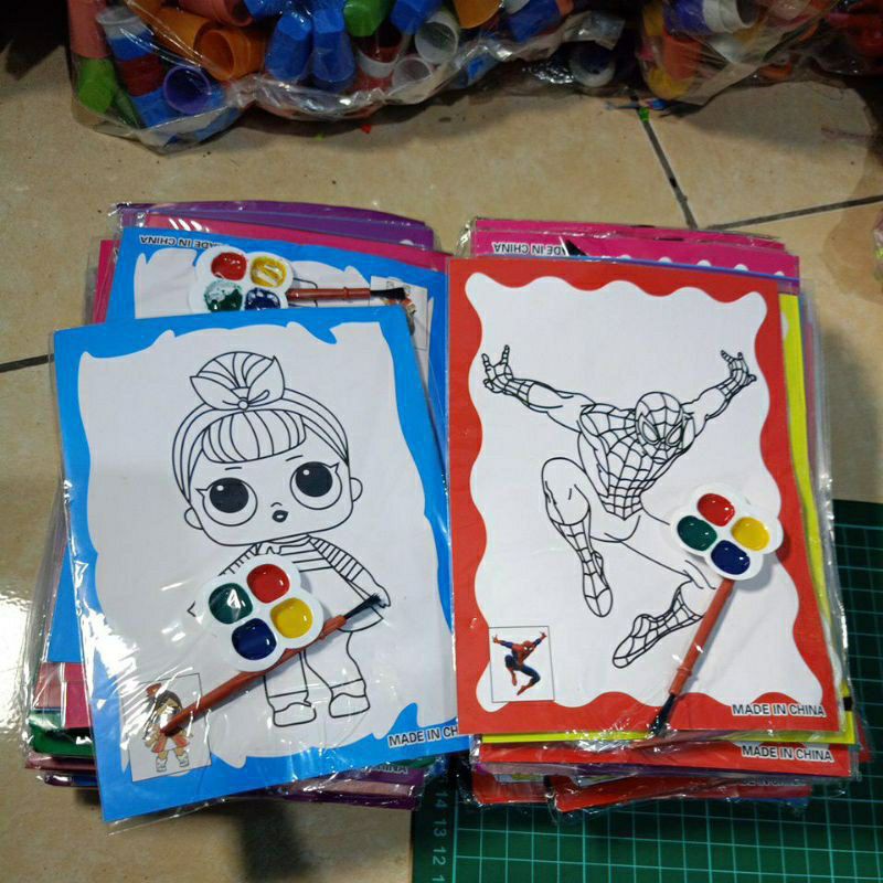 

SOUVENIR / HADIAH GAME ULTAH LUKIS BESAR